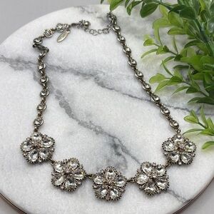 🩷5/$25🩷 Natasha Silver-Tone Clear Crystal Floral Necklace